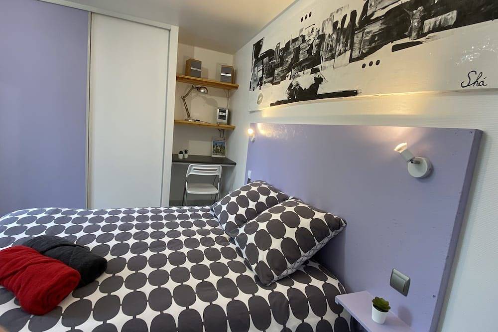 Apartamento entero, Appartement N4-Apartamento-Baño con bañera-Balcón in La Roche-sur-Yon, Valle del Loira