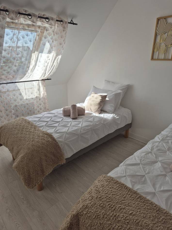 Location de vacances pour 2 personnes, avec Jardin à Le Cloître-Saint-Thégonnec