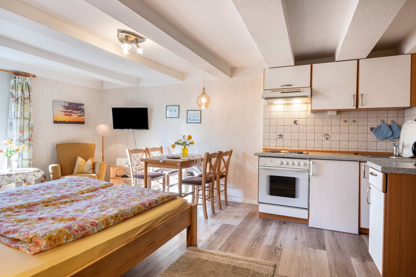 Ganze Wohnung, Ferienwohnung 'Krabbe' mit Privatterrasse, Gemeinschaftsgarten und Wi-Fi in Schülp, Eider-Treene-Sorge