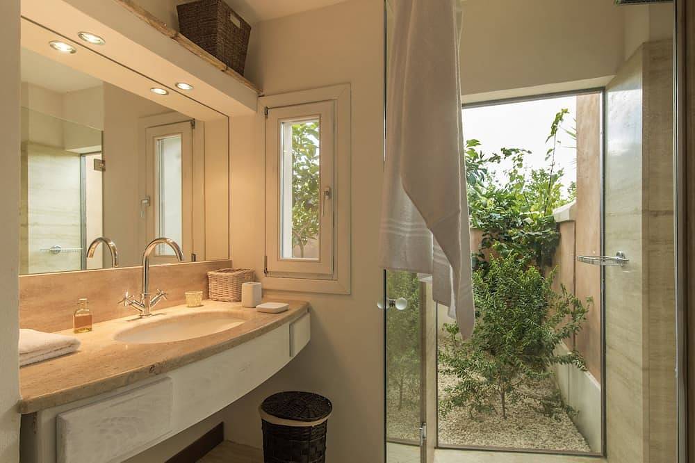Prestigiosa villa con piscina vicino Selinunte - 3 camere, 3 bagni in Castelvetrano, Castelvetrano (Comune)