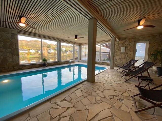 Hôtel pour 2 personnes, avec sauna ainsi que terrasse et piscine à Cassel (Allemagne) - 4