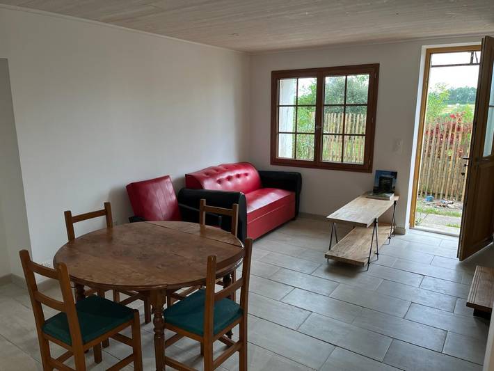 Gîte pour 4 personnes, avec terrasse