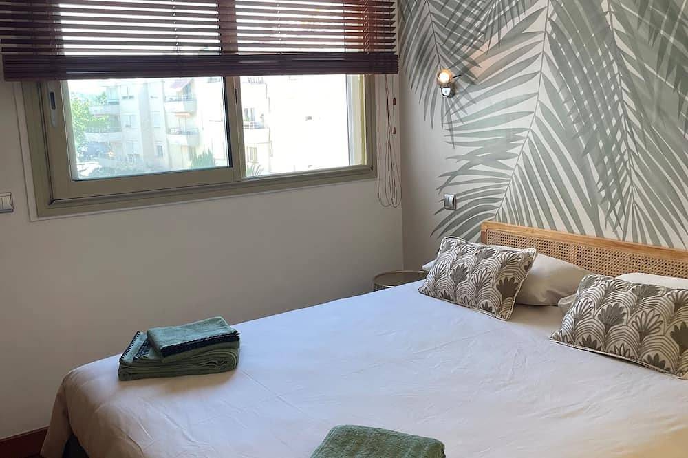 Ganze Wohnung, Happy Room - Saint-Tropez Center - With Outdoor Parking Space in Saint-Tropez, Draguignan Region