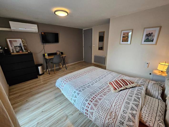 Maison d’hôte pour 3 personnes, avec terrasse dans Parc naturel régional des Grands Causses - 2