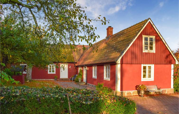 Ferienhaus für 8 Personen, mit Whirlpool und Garten sowie Sauna und Terrasse