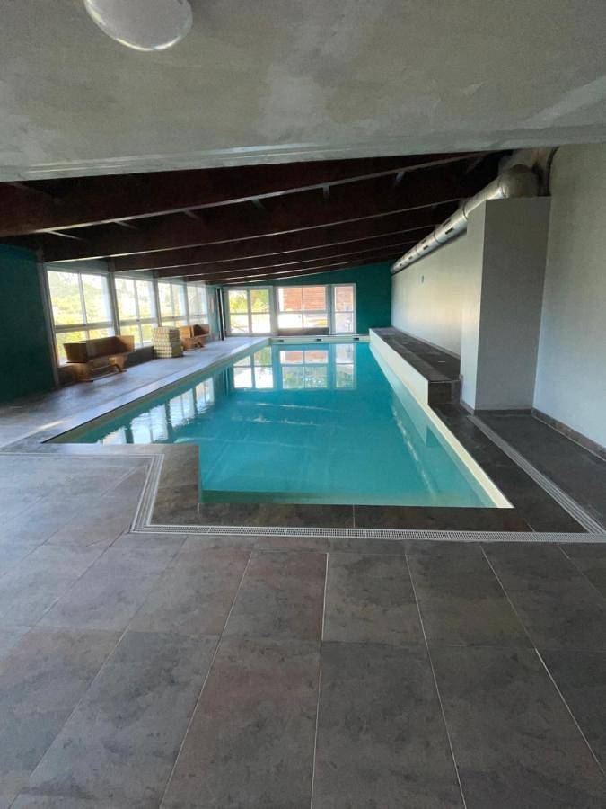 Apartamento de vacaciones para 6 personas, con jardín y piscina además de sauna y jacuzzi - 1