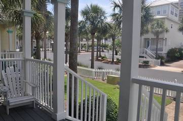 Cabin for 8 Guests in Miramar Beach, Emerald Coast, Picture 1