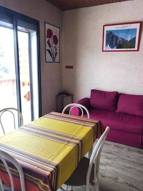 Gîte pour 4 personnes, avec balcon et vue dans Les Monts d'Olmes - 4