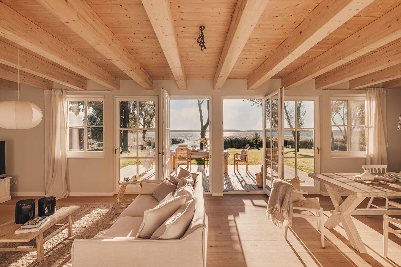 Watermark Usedom - Premium Ferienhaus direkt am Wasser mit eigener Badestelle - Haus Welle in Rankwitz, Usedom