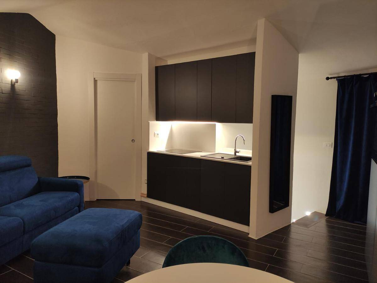 Ganze Wohnung, Studio with Terrace in Badolato, Catanzaro Provinz