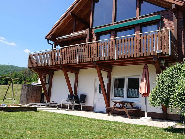 Ferienwohnung für 4 Personen, mit Garten und Ausblick sowie Terrasse, kinderfreundlich am Edersee - 2