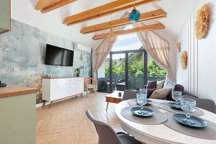 Ferienwohnung für 4 Personen, mit Balkon und Whirlpool sowie Garten und Sauna in Leba