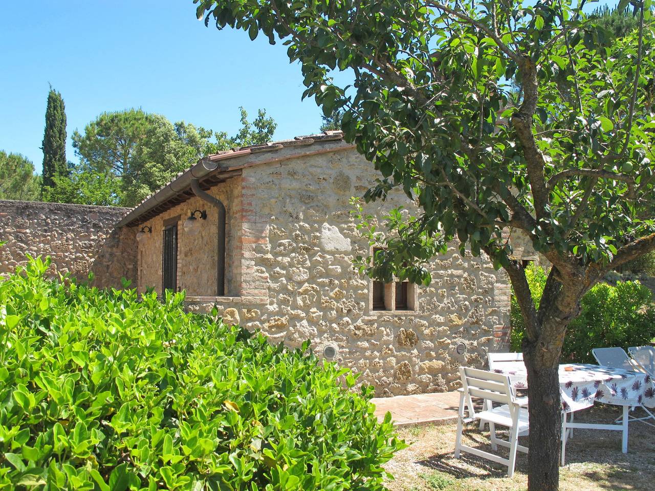 Antico Borgo S Lorenzoalbicocco in Colle di Val d'Elsa, Province de Sienne