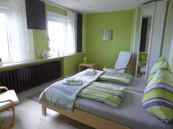 Ferienwohnung für 2 Personen, mit Terrasse und Garten sowie Pool in Thale - 4