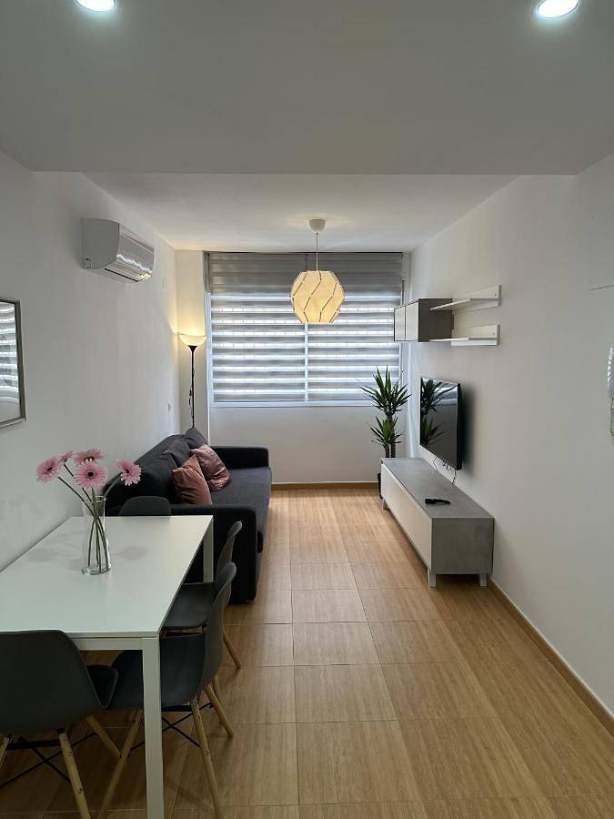 Gîte pour 4 personnes, avec terrasse, animaux acceptés à Burriana