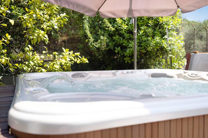 Ferienwohnung für 4 Personen, mit Whirlpool und Garten in Imperia - 4