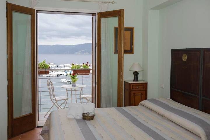 B&b per 3 persone, con Balcone e Panorama a Scilla