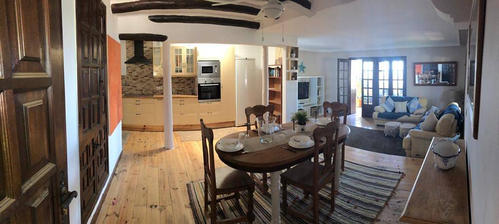 Location de vacances pour 5 personnes, avec jardin ainsi que vue sur l’océan et balcon, adapté aux familles à Tías - 4