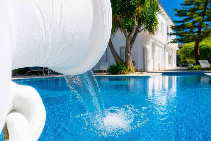 Chambre d’hôte pour 2 personnes, avec Balcon et Terrasse ainsi que Jardin et Piscine à Porto Empedocle