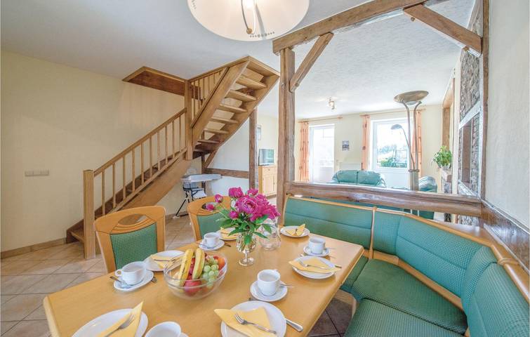Ferienhaus für 6 Personen mit Terrasse in Burg-Reuland, Lüttich und Umgebung