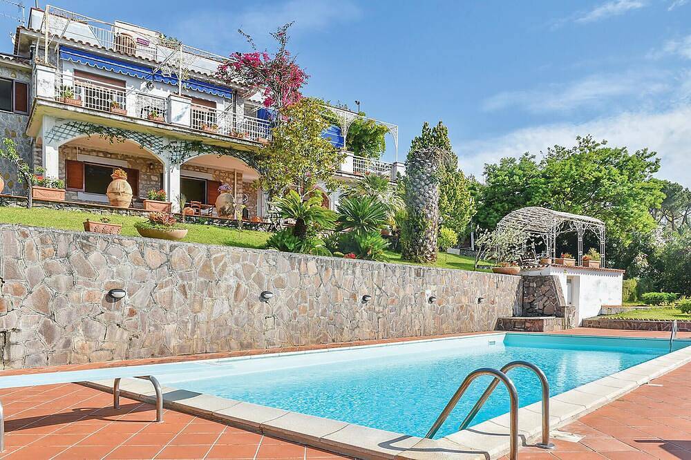 Hermosa casa en S. Giovanni a Piro Sa in San Giovanni a Piro, Cilento