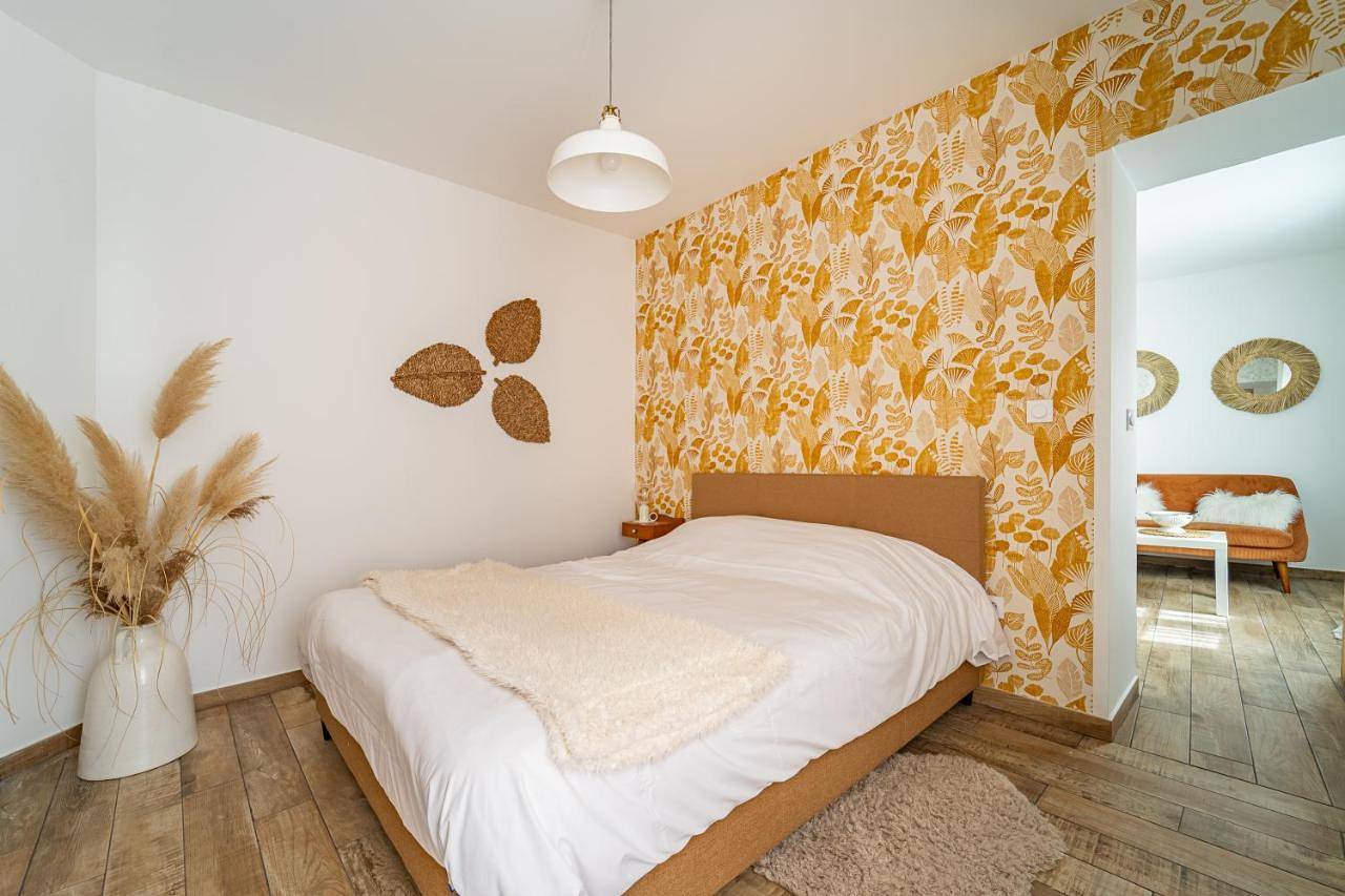 Appartement entier, One-Bedroom Apartment in Frontonas, Région de La Tour-du-Pin