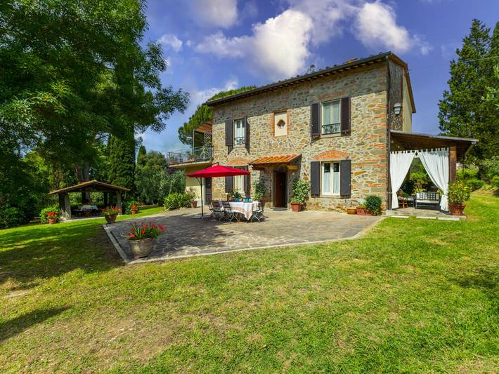 Tenuta La Colonna in Larciano, Provincia di Pistoia