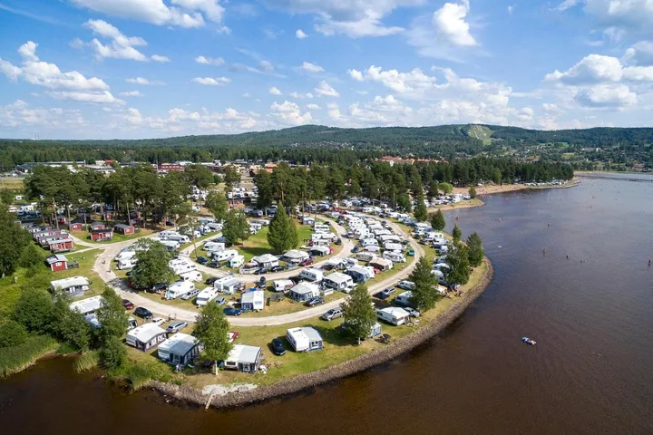 Camping für 6 Personen, mit Balkon - 1