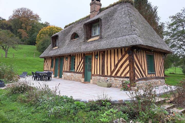 Gîte pour 5 personnes, avec jardin et terrasse, animaux acceptés