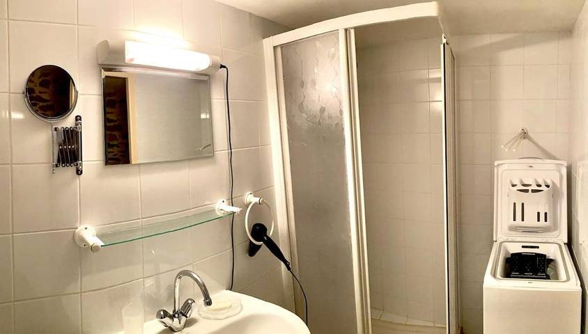 Location de vacances pour 2 personnes, avec terrasse et vue à Najac - 3