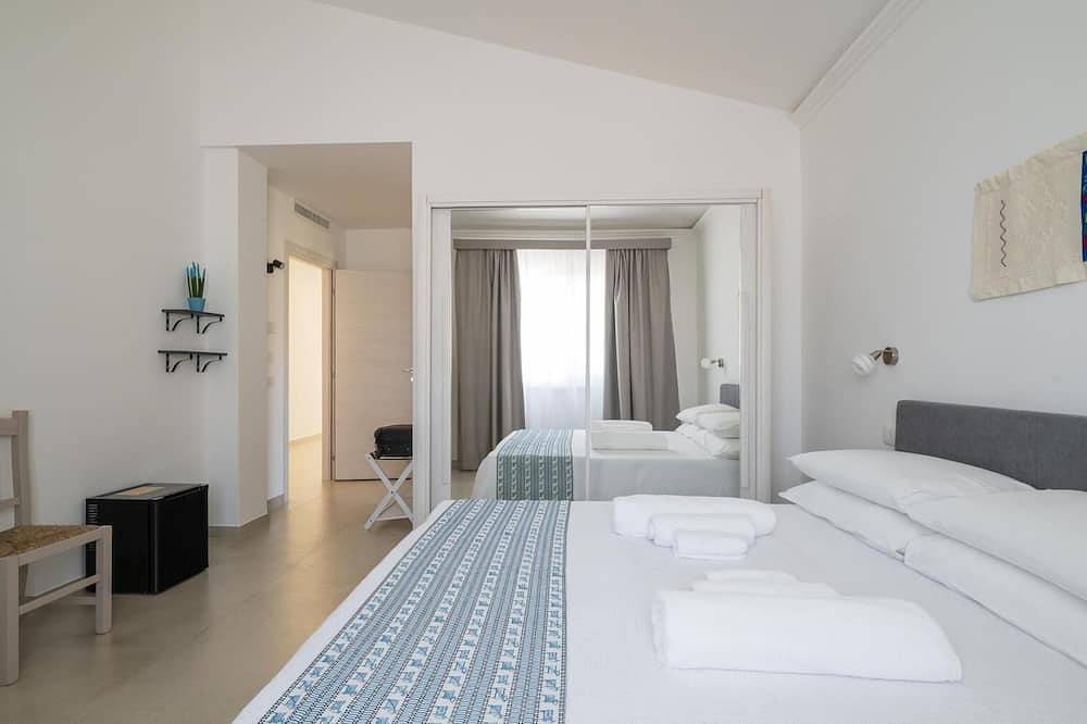 Room Maria Lai(I Centenari Longevity Rooms) Property located 1 km from the beach in Lotzorai, Ogliastra Provinz