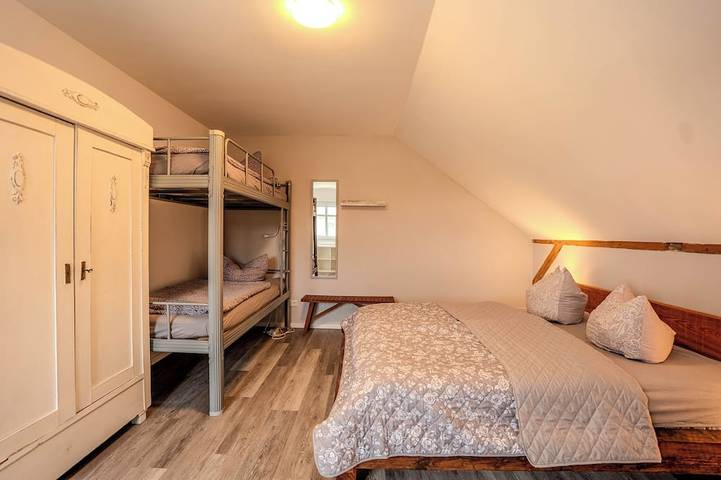 Apartamento entero, Ferienwohnung auf dem Bauernhof mit Terrasse in Zahna-Elster, Fläming