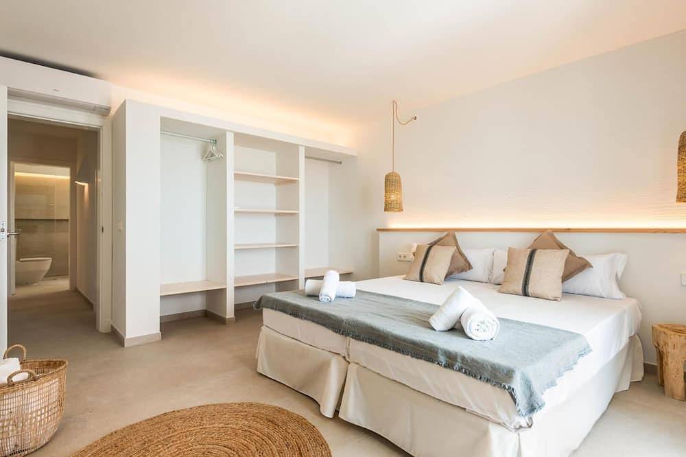 Villa Atalis by Interhome in San Jaime Mediterráneo, Alaior Municipality