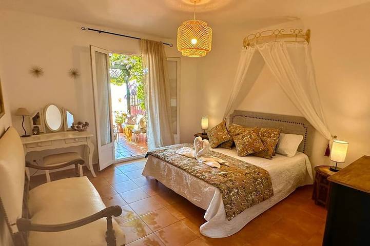 Location de vacances pour 8 personnes, avec jacuzzi et balcon, animaux acceptés à Cateri - 3