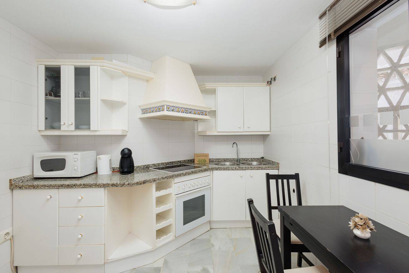 Entire apartment, Penthouse in Puerto Banus with sea and Puerto Deportivo views in Marbella West, Marbella