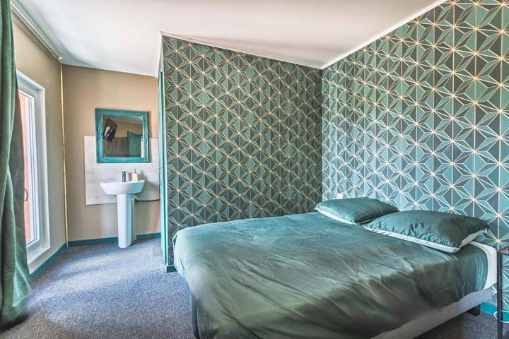 Hôtel pour 2 personnes, avec terrasse et vue, animaux acceptés à Seysses - 2
