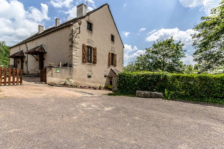 Gîte pour 8 personnes, avec Terrasse ainsi que Jardin et Vue