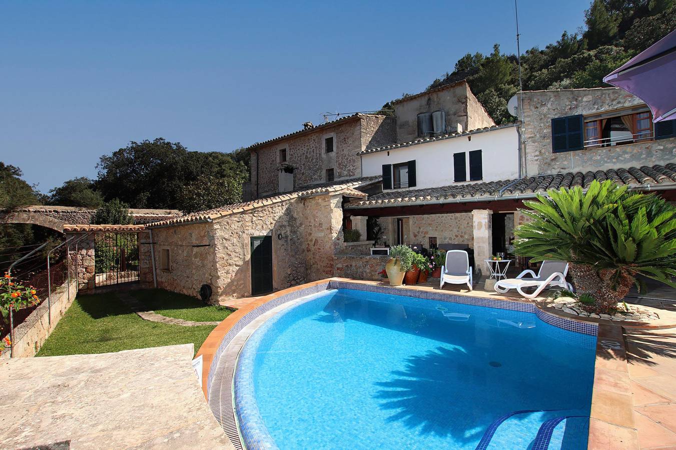 Villa for 6 people with terrace in Torrent de la Vall d'en Marc, Pollença