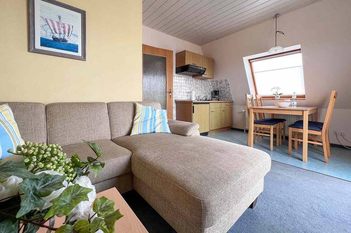 Ferienwohnung für 4 Personen, mit Balkon in Cuxland - 2