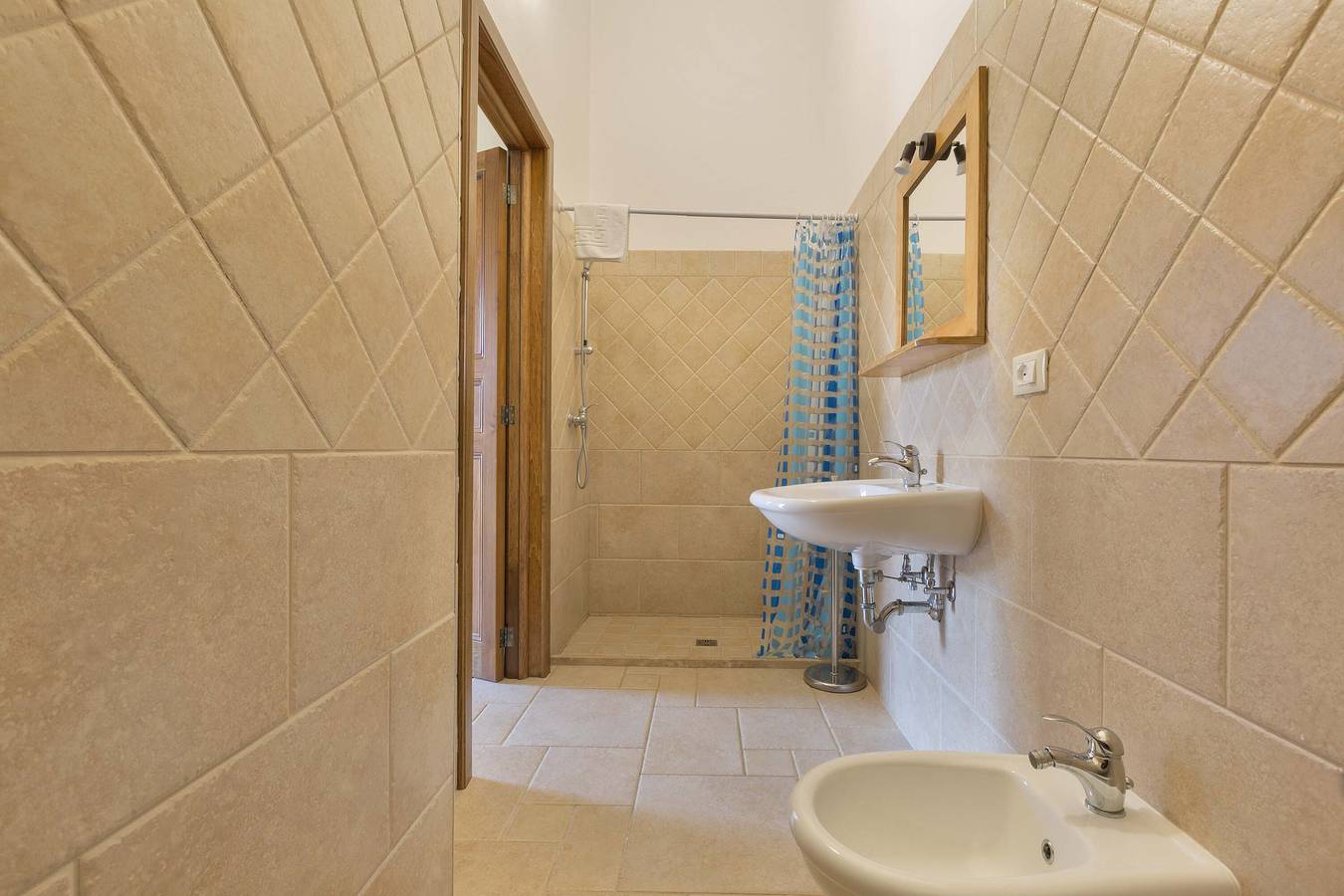 Agriturismo Podere San Giorgio - Matrimoniale  in Frassanito, Otranto e dintorni