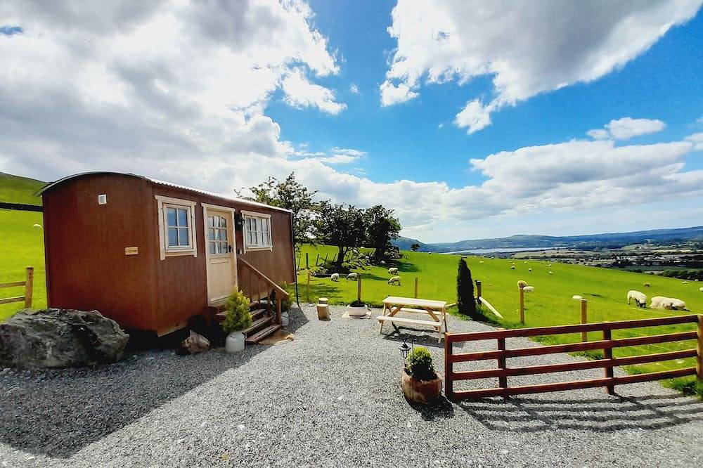 Croft head Shepherd's hut on traditional Lakeland farm in Lake District