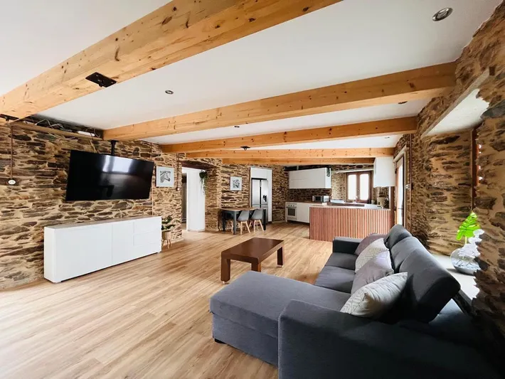 Casa de vacaciones para 4 personas, con vistas y jardín - 1
