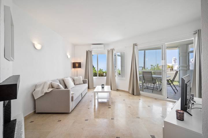 Ganze Wohnung, Casa Verde in Urbanizacion Calahonda, Mijas