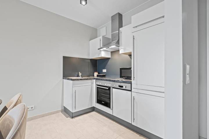 Gîte pour 2 personnes, avec terrasse à Esch-sur-Alzette - 2