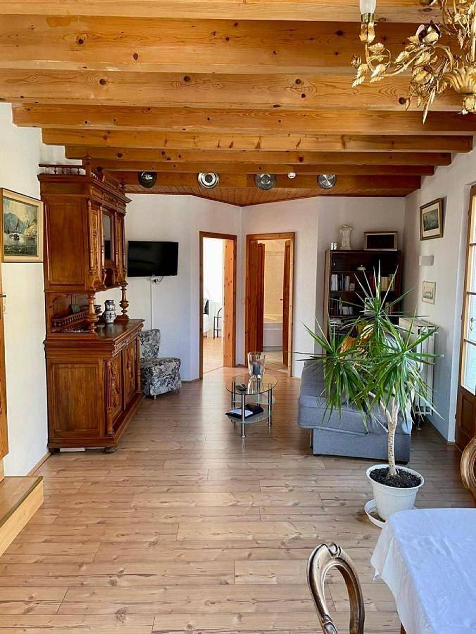 Ferienwohnung für 2 Personen, mit Balkon und Terrasse sowie Ausblick in Eltville am Rhein