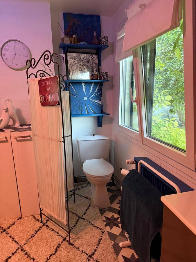 Location de vacances pour 6 personnes, avec vue sur le lac ainsi que vue et jardin à Manneville-la-Pipard - 3