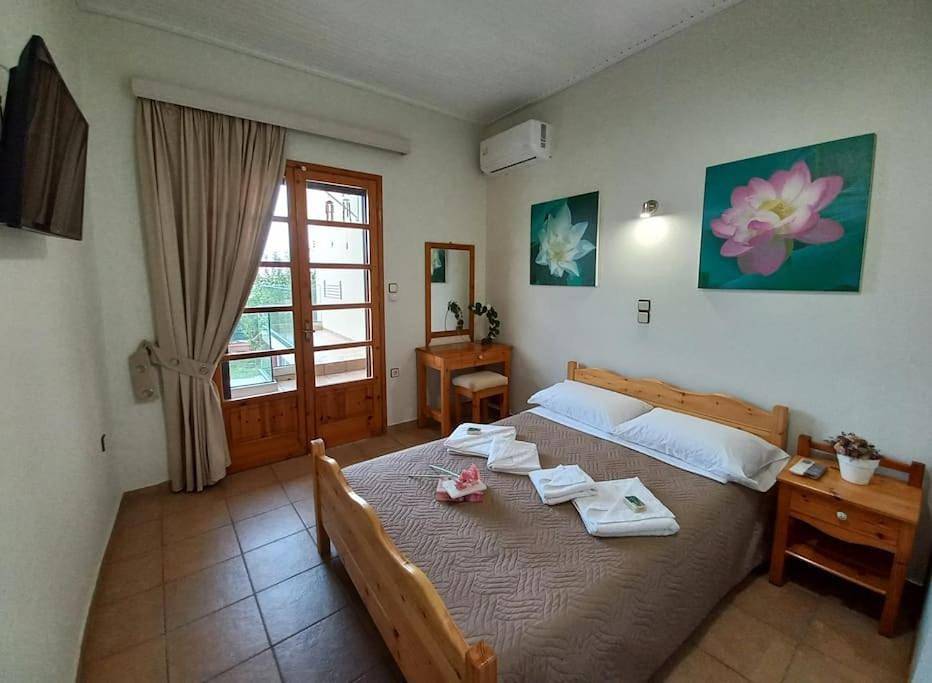 Appartement entier, Family Friendly Kalliopi Apt in Région de la Canée