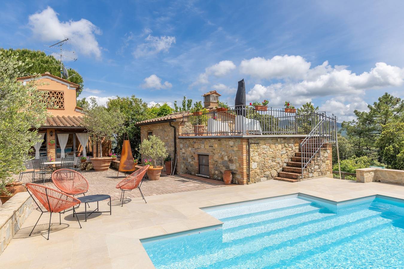 Villa 'Karla' mit privatem Pool, Wlan und Klimaanlage in Chianni, Etruskische Küste