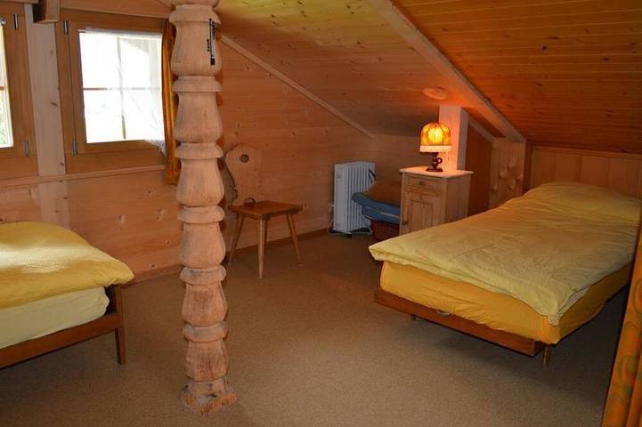 Ganze Wohnung, Marmotte, Chalet Appartement/Fewo, Dusche, Wc 4-Bettwohnung in Lauenen b. Gstaad, Lauenen