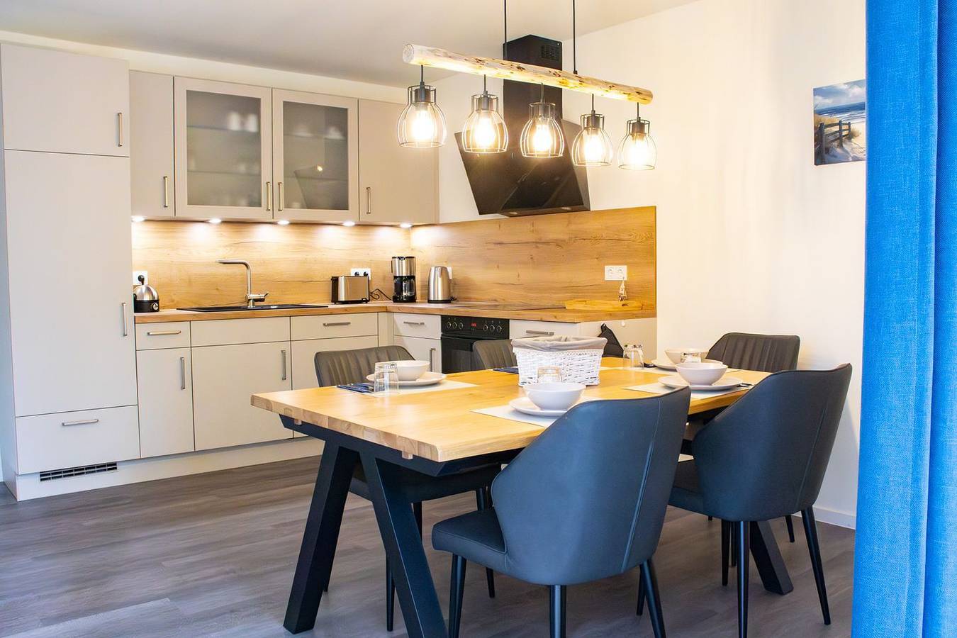 Ganze Wohnung, Haus Nordmöwe – Strandnah. Sauna. Süd-West-Terrasse. Hunde willkommen. in Tossens, Butjadingen